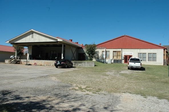 3472 Hogansville Rd, Lagrange, GA 30241